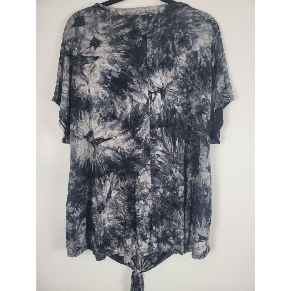 Lane Bryant Faux Button Front Top 18/20 Womens Plus Size Cap Sleeve Grey Black - Picture 8 of 10